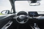 Toyota C-HR 2017 года (NA)